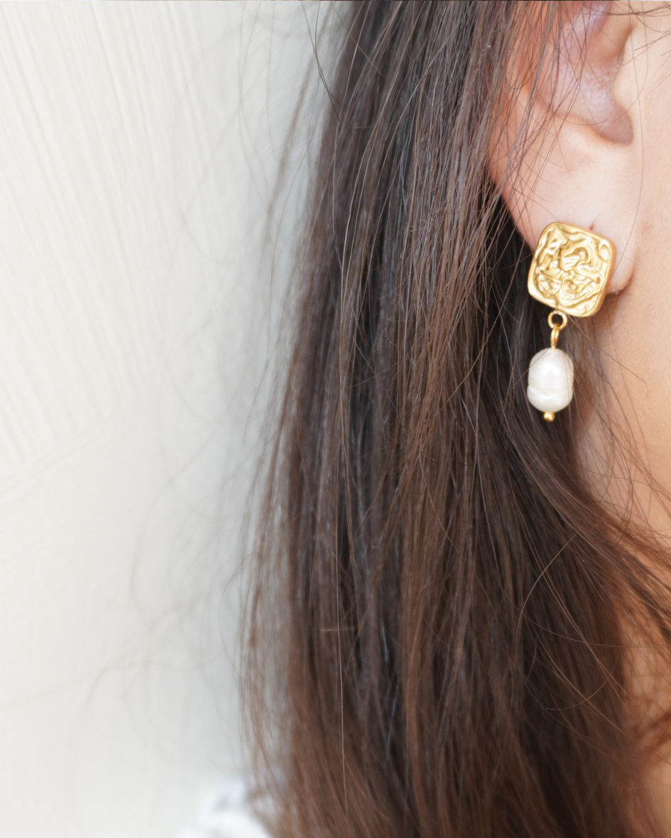 Perla Earrings